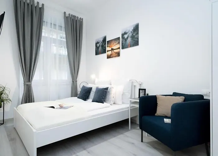 Apartment New At Exlusive Location