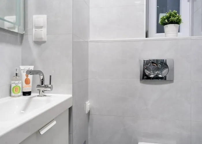 Appartement New At Exlusive Location *
